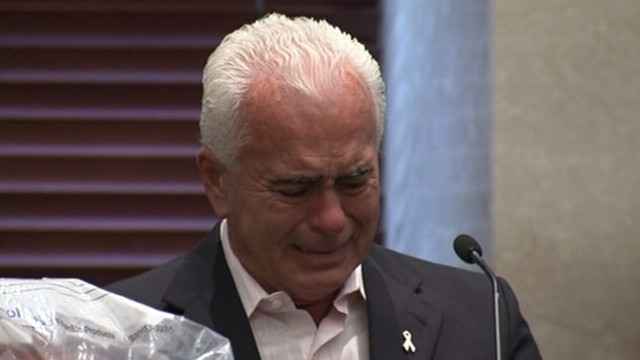 VIDEO: Casey Anthonys father gives riveting testimony in the Florida murder trial.