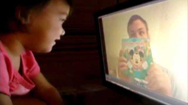 VIDEO: Dad taped video reading his 2-year-old daughter a bedtime story before he left.