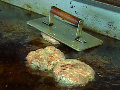 VIDEO: E. Coli outbreak in ground beef.