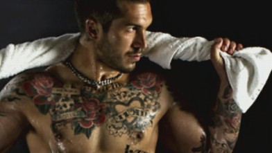 VIDEO: US Marine's New Career as a Model