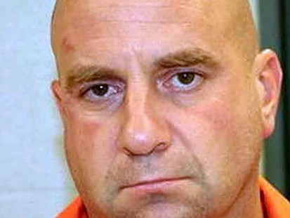 VIDEO: Defense lawyers for Stephen Hayes try to delay the trail.