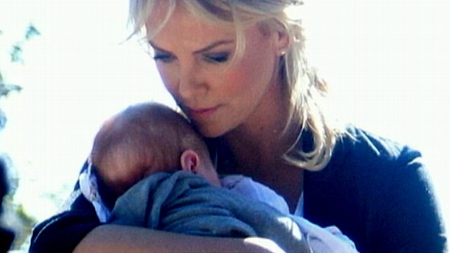 VIDEO: Star, now mom to baby Jackson, joins growing list of single Hollywood mothers.