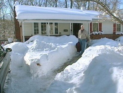 VIDEO: East coast braces for a second blizzard while still recovering from the first.