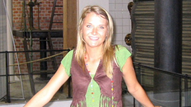 VIDEO: Aimee Copeland has begun breathing on her own for the first time.