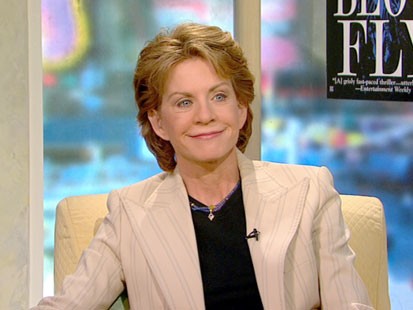 A picture of Patricia Cornwell.