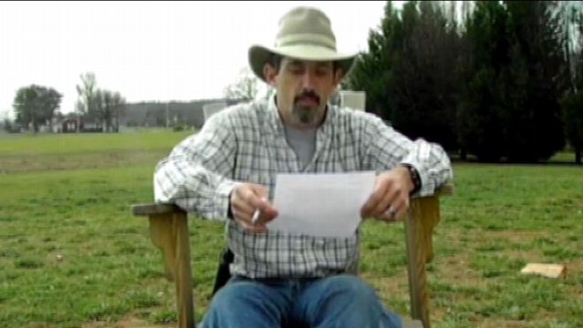 VIDEO: Angry at daughters online posts, father is seen shooting teens computer.