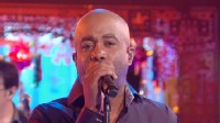 VIDEO: Country singer Darius Rucker performs a holiday song.