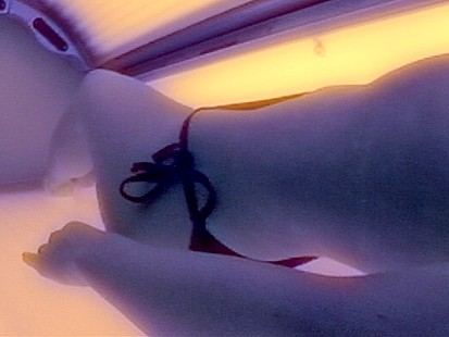 VIDEO: Tanning Beds Sound Cancer Alarm