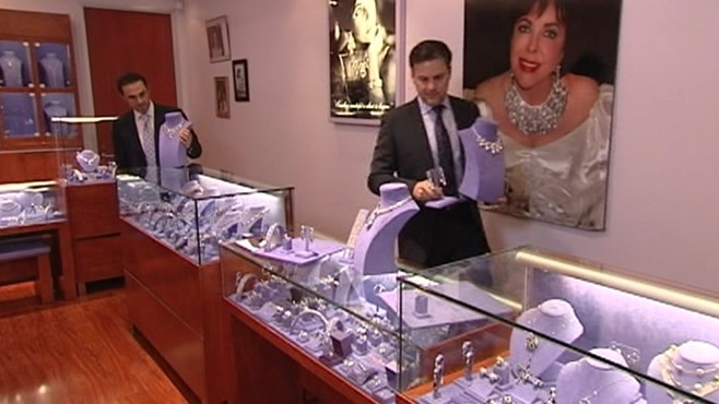 VIDEO: Actress' love for luxurious jewelry spawned her own lucrative business venture.