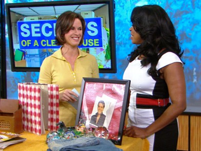 VIDEO: Niecy Nash Cleans House