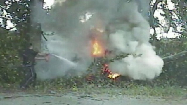 VIDEO: Women Rescued From Burning Car