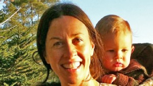 VIDEO: Alanis Morissette on Attachment Parenting