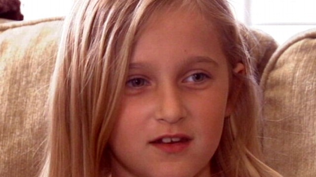 VIDEO: Girl calls 911 after her dad goes into shock, loses consciousness behind wheel.