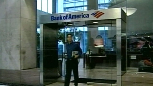 VIDEO: U.S. stocks plunge more than 500-points on worries French banks could fail.