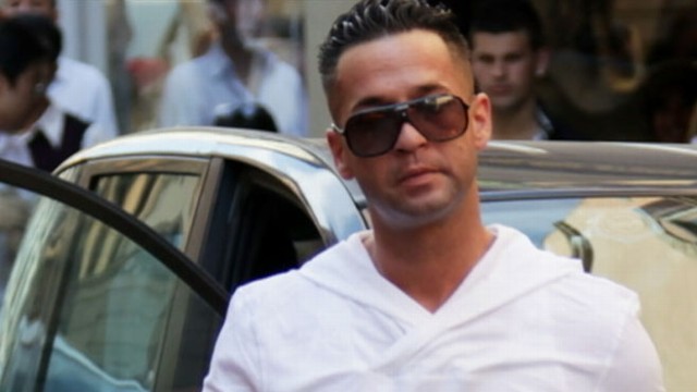 VIDEO: Clothing retailer offers to pay cast not to wear its products; offends them.
