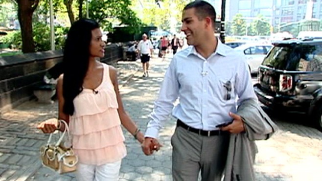 VIDEO: New phone applications help singles find potential dates. 
