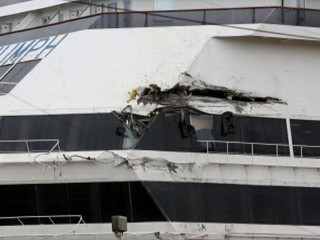 Watch: Cruise Ship Triumph Breaks Loose From Dock