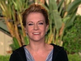 Melissa Joan Hart Grows Up, Sheds Pounds