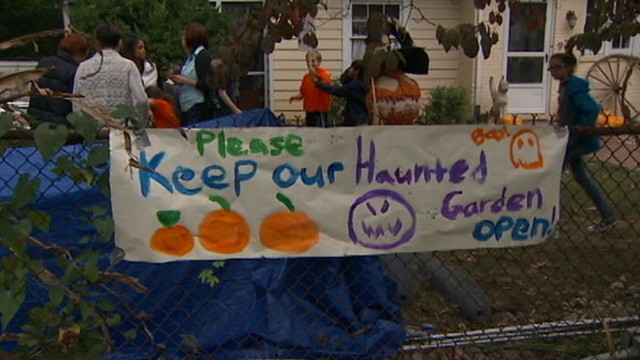 VIDEO: Neighbors complaints resulted in move to shut down Donna Kerrs "Haunted Garden."