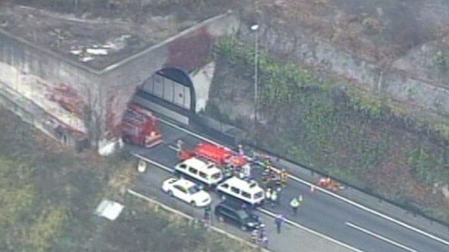VIDEO: At least 3 people were killed during the collapse.