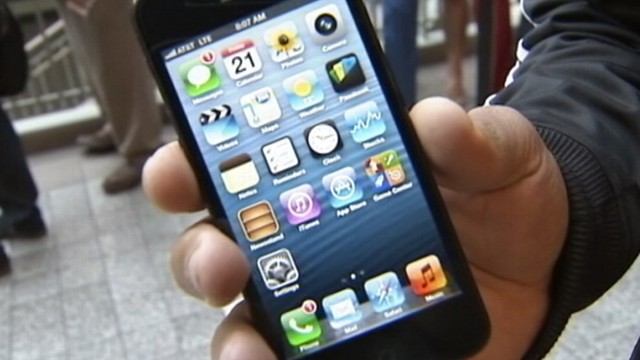 Video: Apple Announces Facelift for iPhone