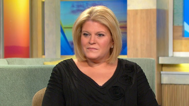 VIDEO: Tory Johnson attends a social media convention to learn how blogs make money.