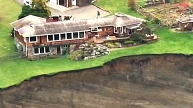 homes ice lake california wall sinking feet tsunami destroys rises landslide seattle gma wave sink abc