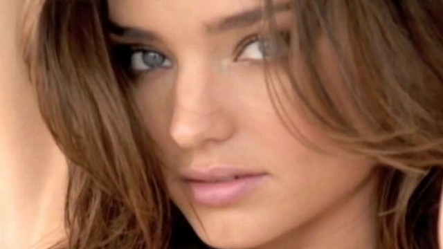 VIDEO: Miranda Kerr discusses importance of "balance" when seeking a flawless complexion.