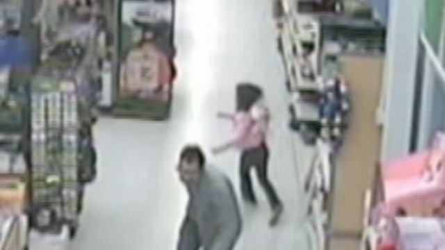 Video: Man Tries to Carry Girl Away at Ga. Walmart