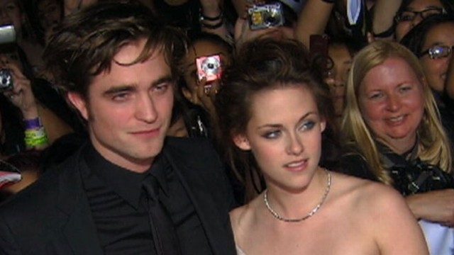 VIDEO: Paula Faris reviews "Twilight" stars first interview since their reunion.