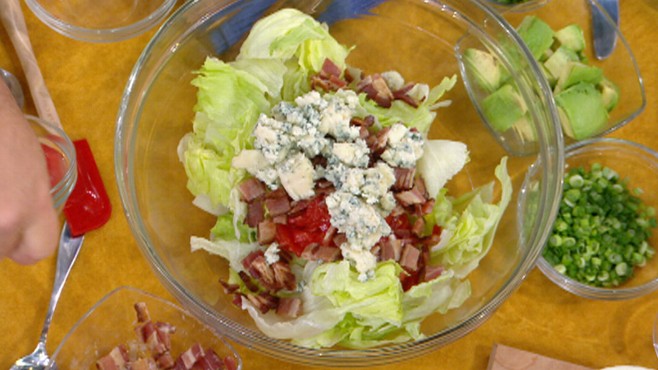 Video: Thanksgiving leftover recipes.
