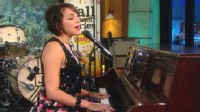 VIDEO: Norah Jones performs "Man of the Hour."