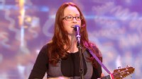 VIDEO: Ingrid Michaelson performs the hit single from her new album, "Everybody."