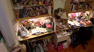 Peter Walsh helps teens organize their room