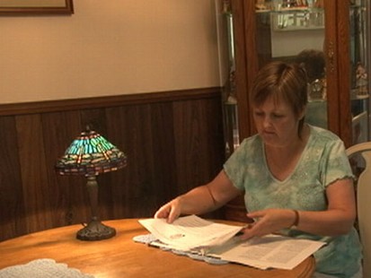 VIDEO: Do Moms Earn Less?