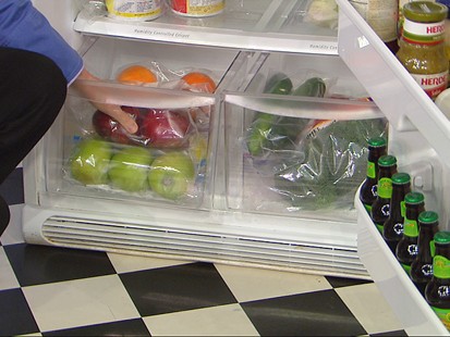 VIDEO: Food editor Sara Moulton explains how to save on fruits and vegetables.