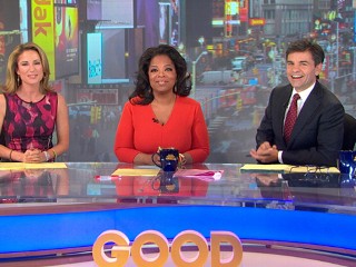 Watch: Oprah Arrives at 'GMA' With Curlers in Her Hair