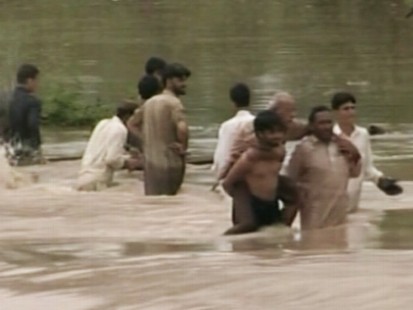 VIDEO: Pakistan flood victims