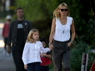 Watch: Gwyneth Paltrow Reveals Miscarriage, Stroke Scare