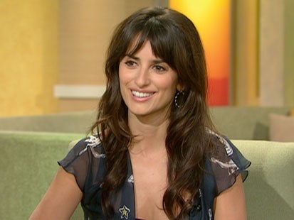A picture of Penelope Cruz on GMA.