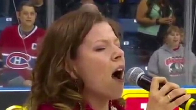 Video: US Hockey Fans Help Canadian Singer Get Through National Anthem