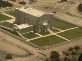 Polygamist Compound