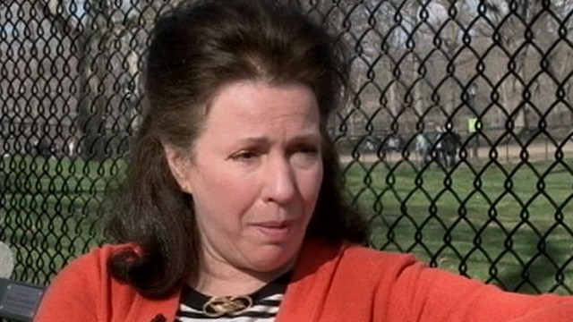 VIDEO: Woman writes open letter that recommends sticking with an Ivy League mate.