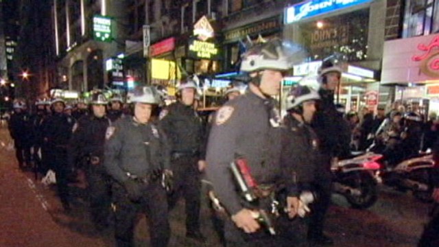 VIDEO: Protesters swarmed the famed tourist destination as budding movement continues.