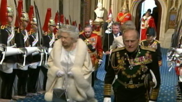 VIDEO: The queen addressed Parliament in a diamond-studded crown.