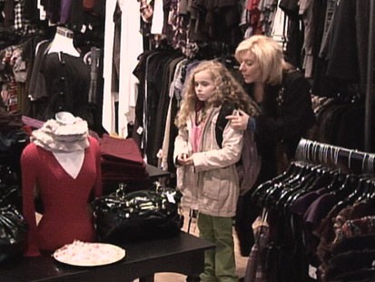 VIDEO: A Child Is Shoplifting, Do You Speak Up?