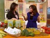 VIDEO: Chef Rachel Ray reminds parents of healthy lunch alternatives for kids.