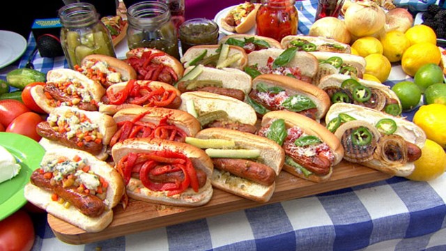 Video: Rachael Rays Unique Toppings for Summer Hot Dogs