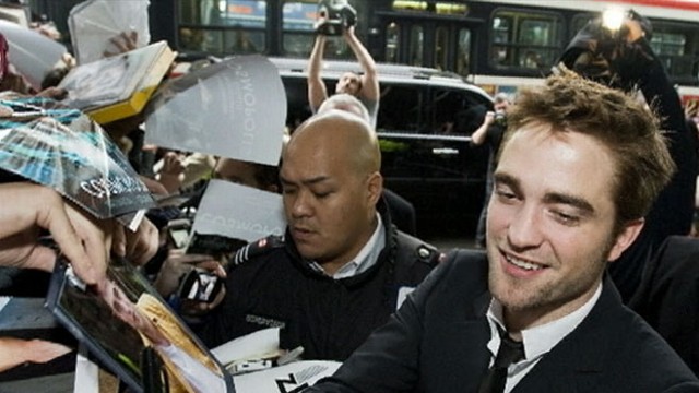 Robert Pattinson Surfaces on Daily Show
