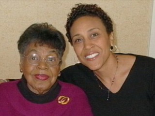 Watch: Remembering Robin Roberts' Mother Lucimarian Roberts